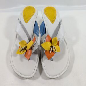 Indigo by Clarks Leather Wedge Flip Flop Sandals Floral White Women's 9M NWOT
